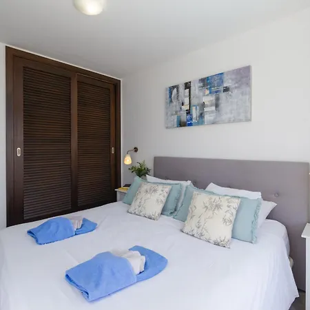 226 - Victoria By Now Ltd Playa Blanca (Lanzarote)